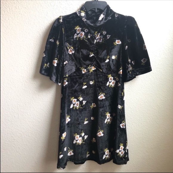 Free People black suede floral dress button back - Picture 2 of 8